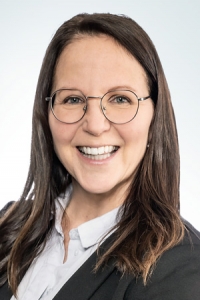 Jocelyne Leroux Cropped Optimized RGB 200x300 - Jocelyne Leroux