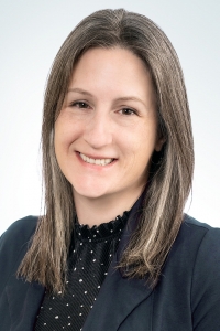 Me╠ulanie Lefebvre Cropped 200x300 - Mélanie Lefebvre