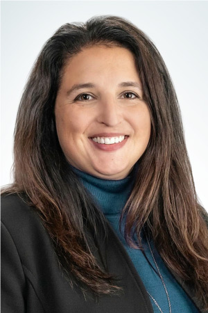 Kathleen Daneau Cropped Optimized - Kathleen Daneau