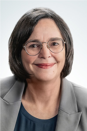 Caroline Levesque Cropped Optimized - Caroline Levesque